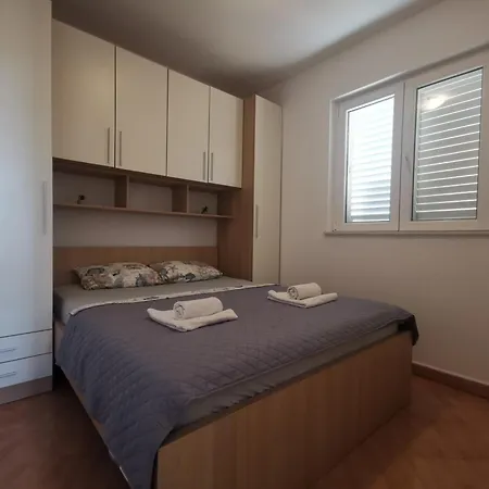 Sunny Side Of Island *